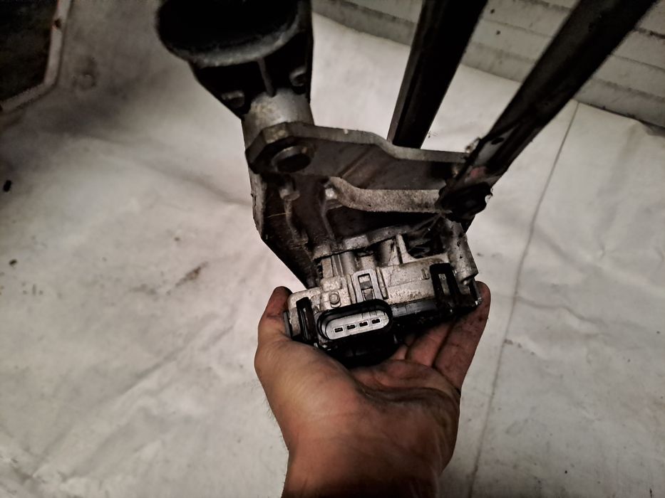 Mechanizm wycieraczek przód Ford Focus II MK2
