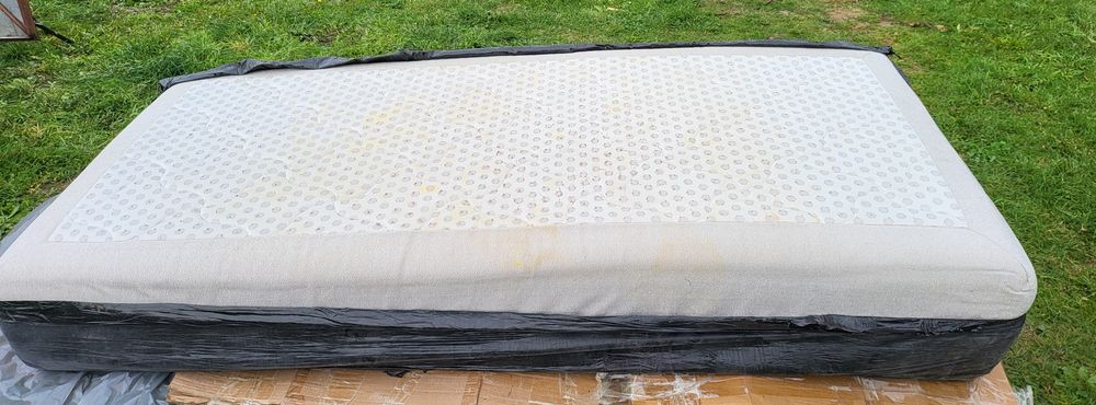 Dwa materace 90x200x24cm