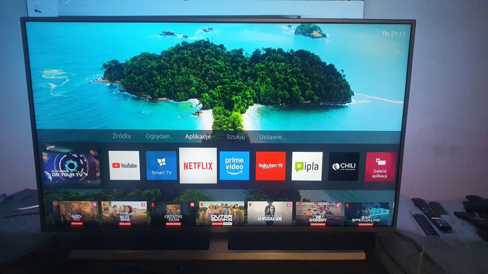 Telewizor LED Philips 43", 4k UHD, Ambilight, SmartTv,  Wi-Fi, Dvbt-2.
