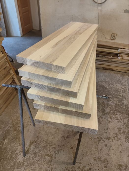 Stopień drewniany trep jesion