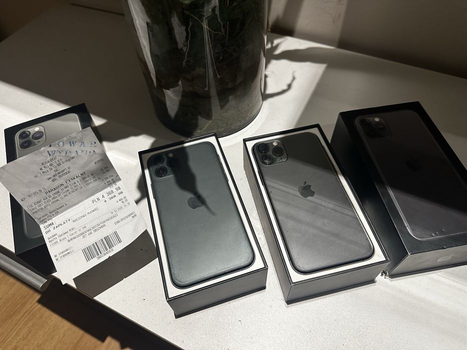 2x iPhone 11 Pro 256GB + 64GB 2x100% midnight black + midnight green