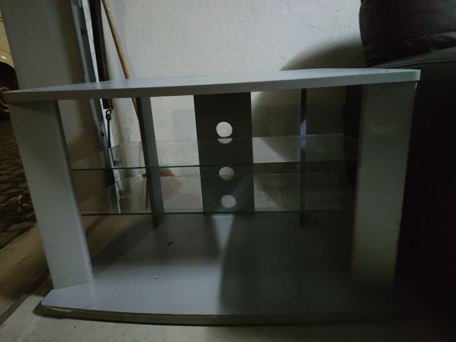 Mesa de TV ou de apoio