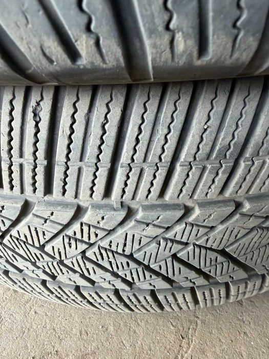 Резина зимову гуму GOOD YEAR 255/50/R21 BMW IX