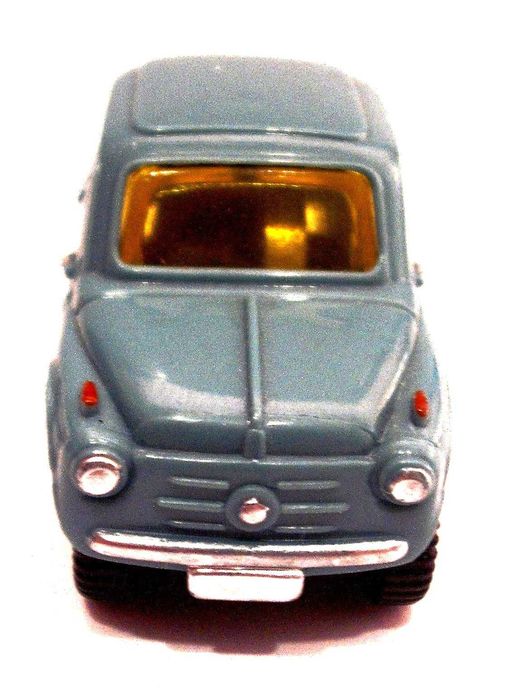 Fiat 600 antigo - brinde - anos 80 NOVO com fricção