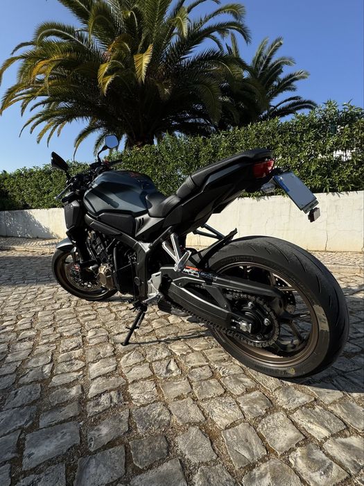 Honda cb650r de 2023