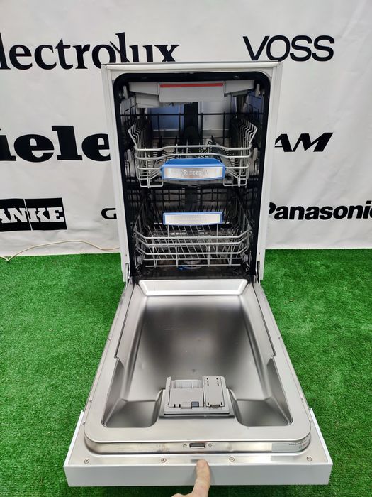 Вбудована посудомийна машина Bosch SuperSilence Serie 6 вузька 45см