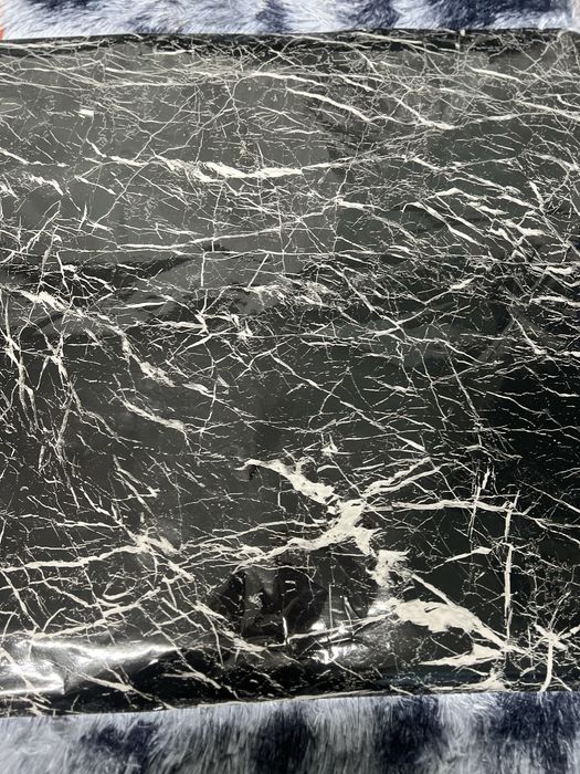 Самоклеюща плівка, чорний мрамор