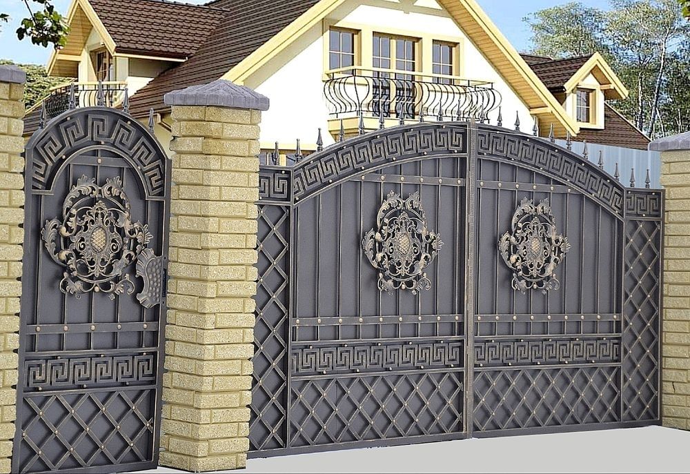 Ворота. Ковані ворота. Ворота з профнастилу. Ворота з ковкою. Брама