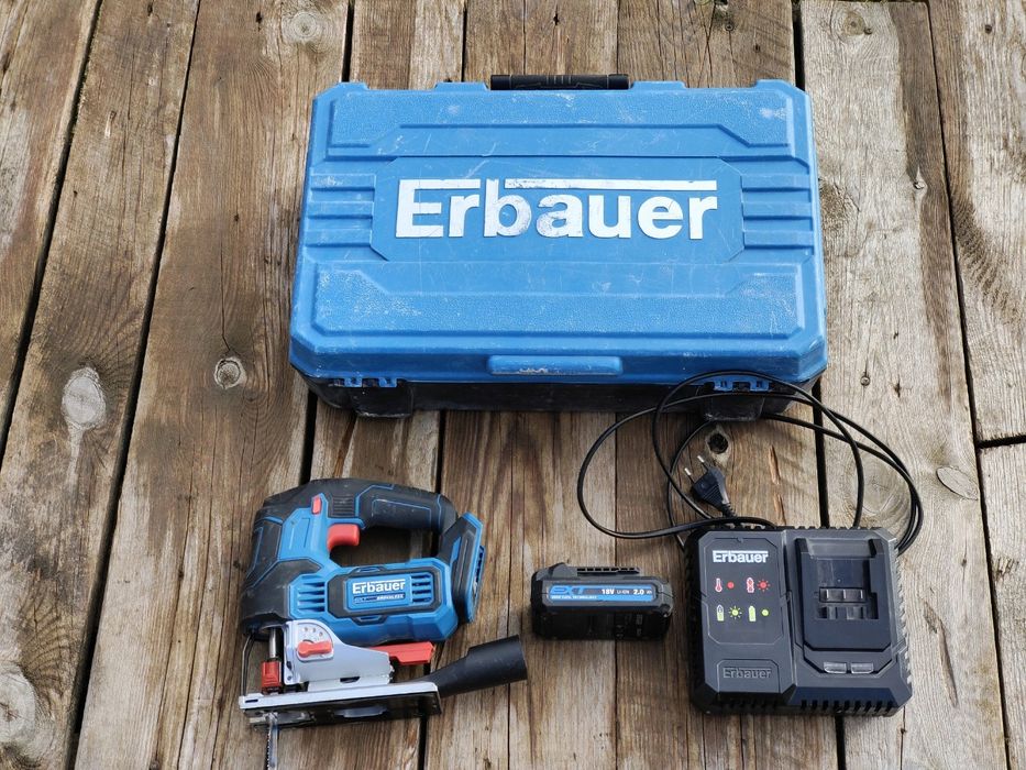 Wyrzynarka Erbauer 18V bateria 2Ah ładowarka skrzynka