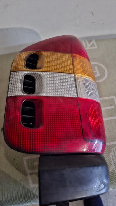 Farolim Traseiro Opel Frontera B