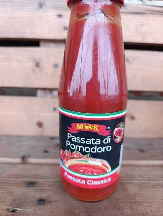 Продається по собівартості томатна паста класична, 680г