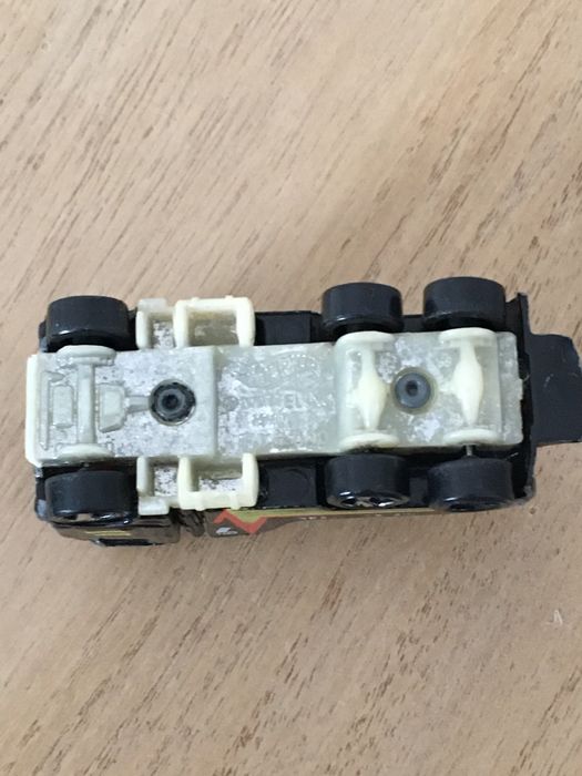 Hot wheels 1981 tow truck rescue network