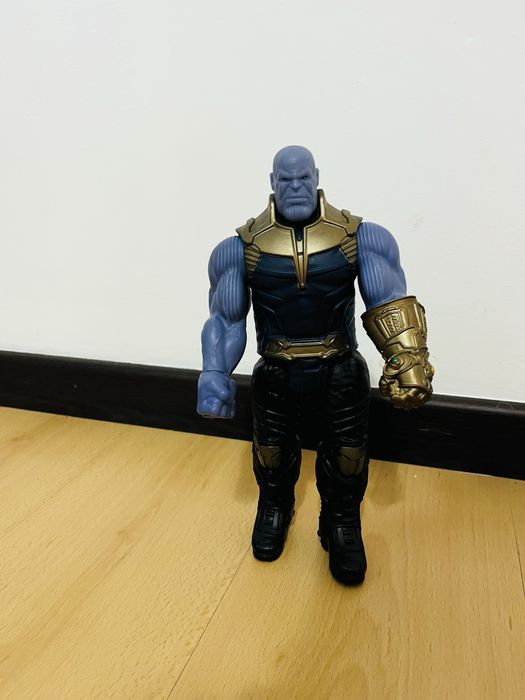 Bonecos Figuras Thanos