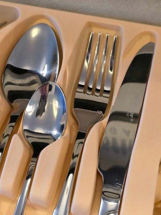 Walizka sztucce HOffner czarna