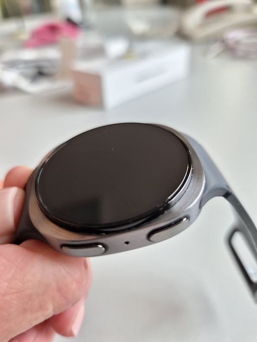 Smartwatch galaxy watch8 LTE