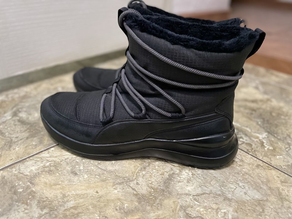 Зимні чоьоти від Puma