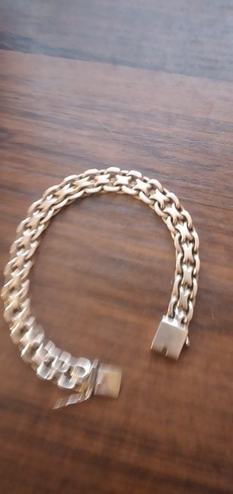 Золотой браслет..