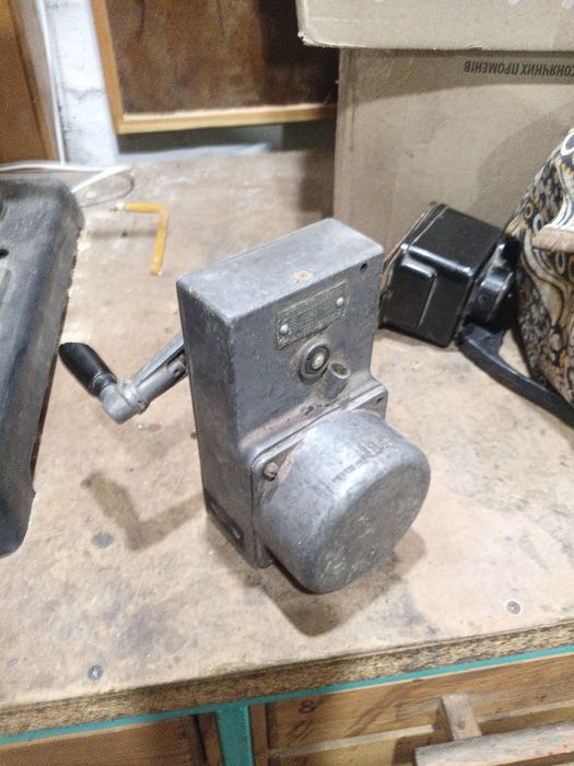 Ручний генератор вермахту німецький. Ручной генератор Вермахта германи