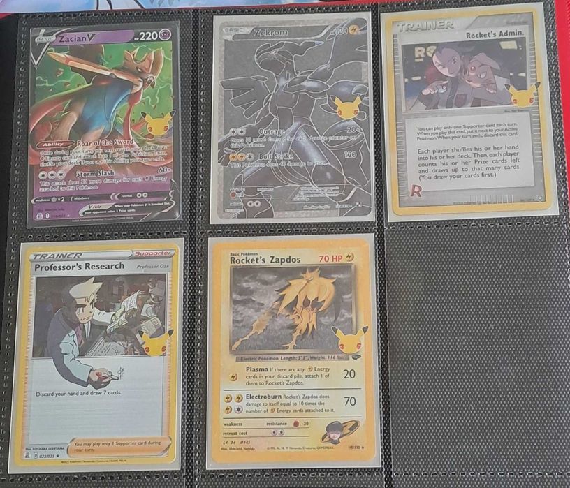 Karty Pokemon TCG .  Celebrations.