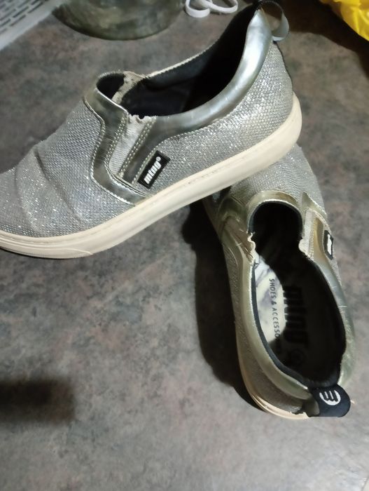 Buty damskie 38 mtng