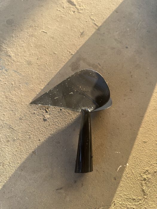 Плужок ручний , окучник , сапа , тяпка , мотика