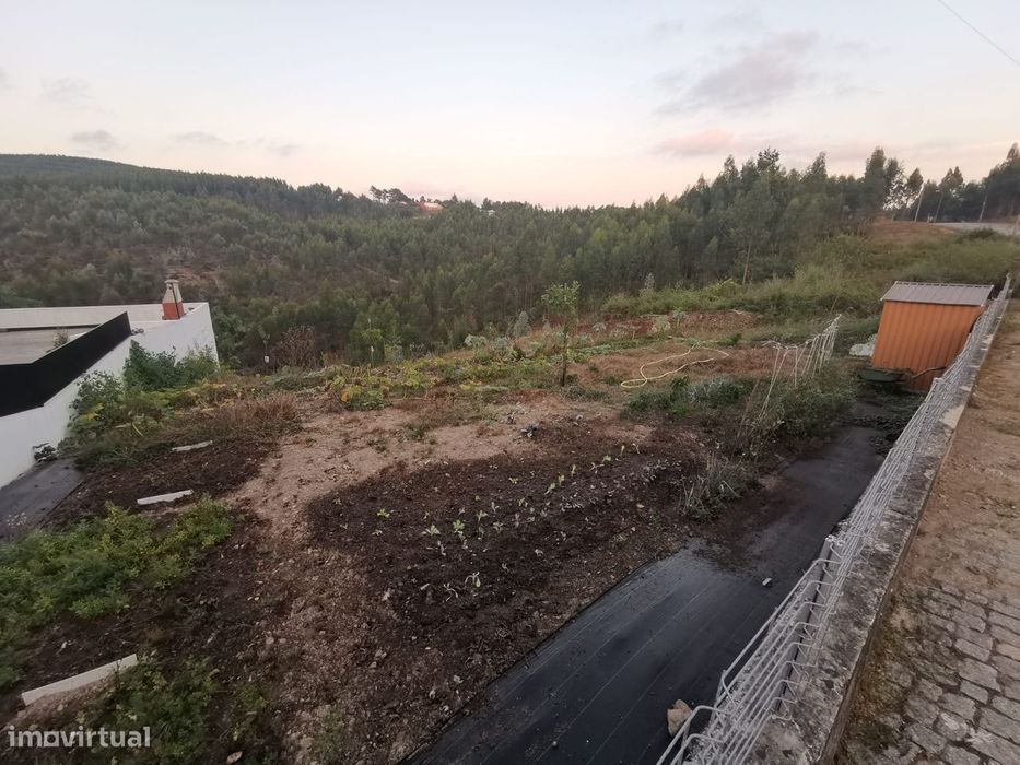 Terreno em Folgosa da Maia