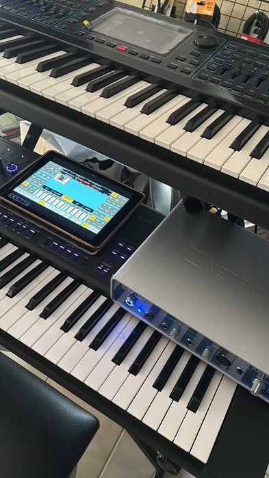 Ketron space bem no centro do País - Megamúsica