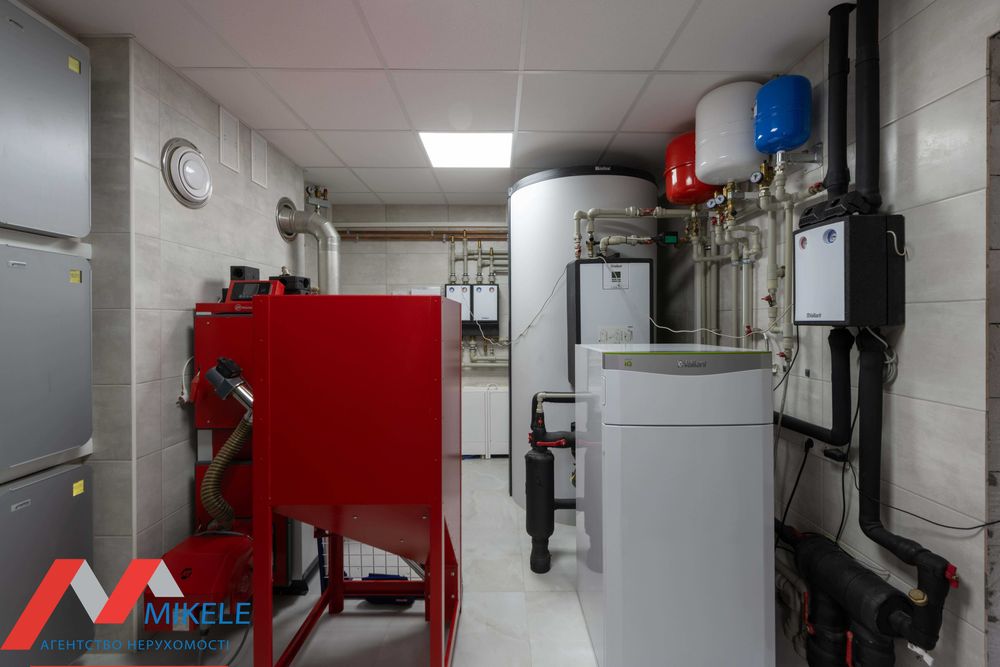 Сучасний новий будинок 2024р 320м2 діл 19сот с. Щасливе