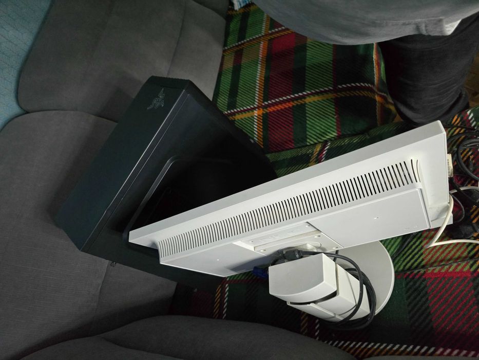 Komputer stacjonarny MSI