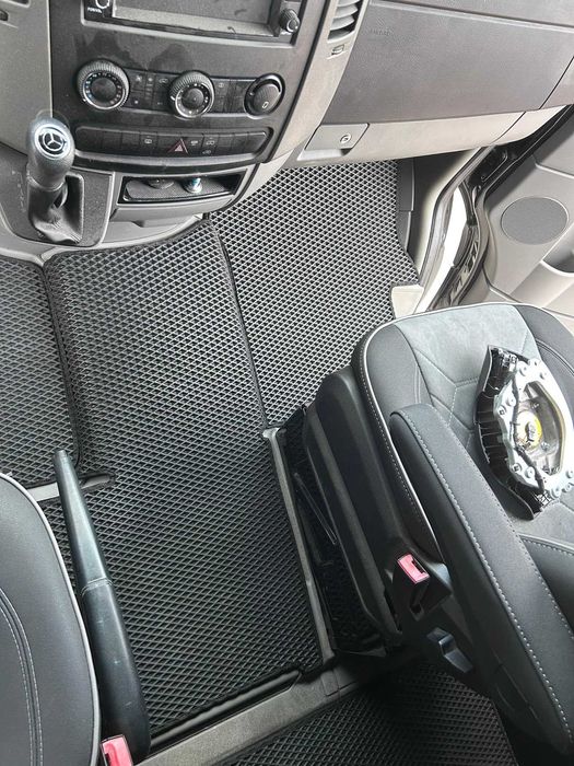 Коврики в салон EVA Для Mercedes Sprinter 1995-2006 / 2006-2017 / 2017