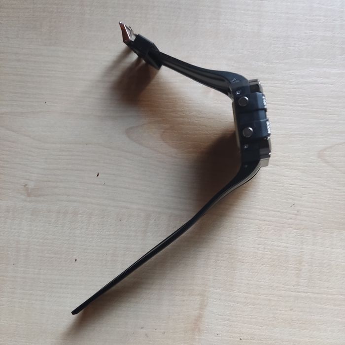 Часы  электронные Synoke