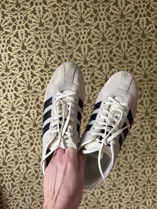 Продам кроссовки adidas TOKYO