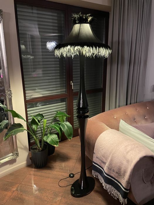 Designerska nowoczesna czarna lampa glamour
