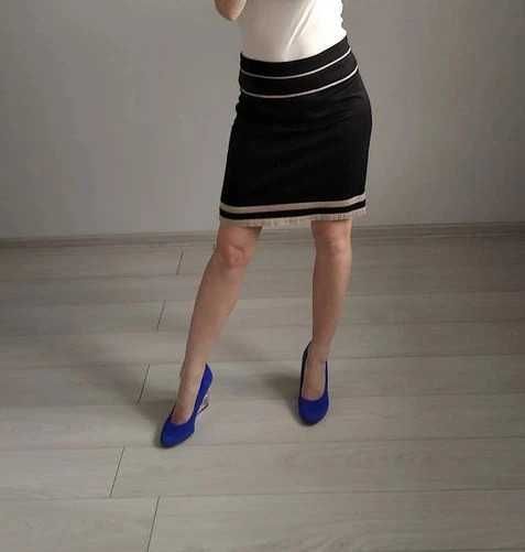 Beżowa kremowa spódnica ołówkowa tuba elegancka bawełniana S 36 M38