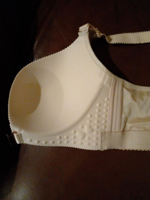 Новий оригінальний Бюстгальтер (лівчик)