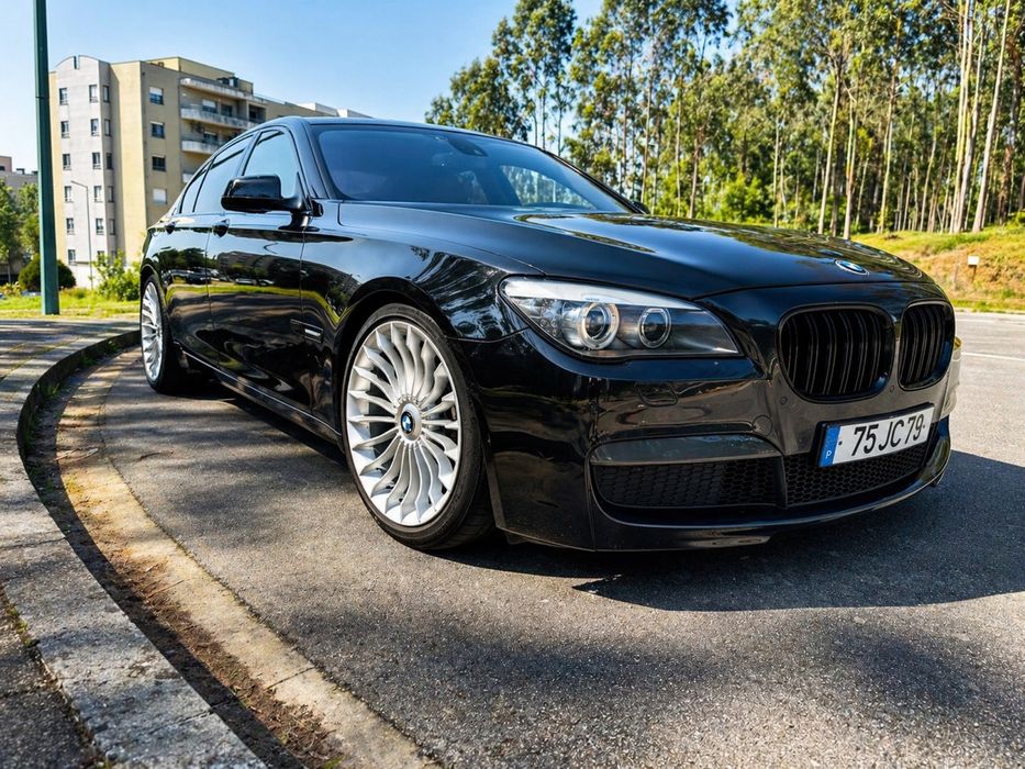 Bmw 740d executivo premium pack M full extras 4 rodas direcionais