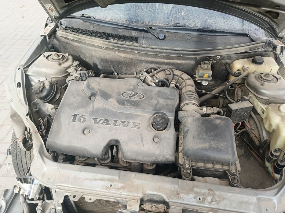 продам LADA-2172.
