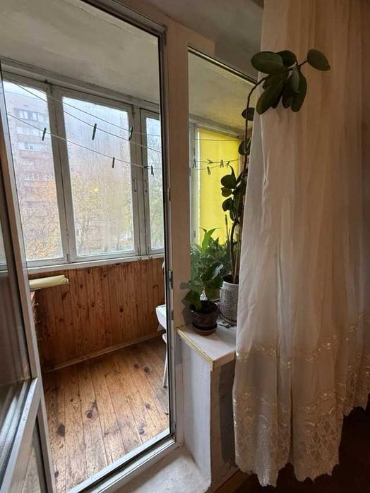 3 комнатная квартира Киев Теремки Дмитра Луценка от собственника