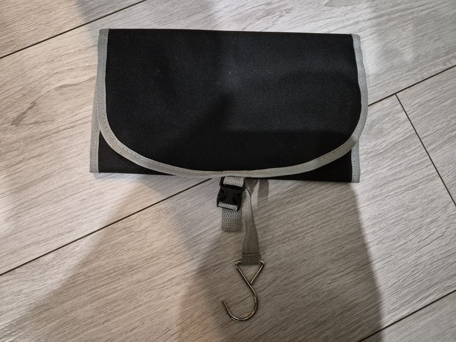 Kosmetyczka podróżna Inspirion