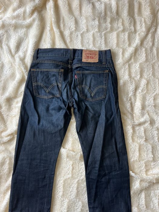 Продам джинси Levis