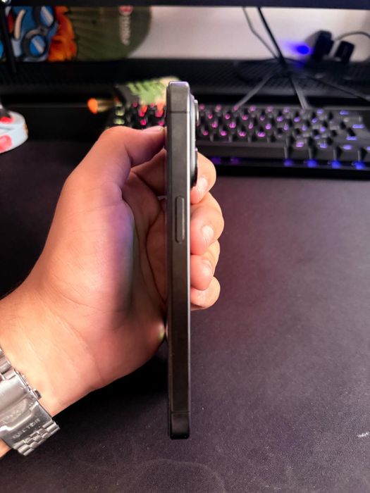 Iphone 15 pro com 256 gb