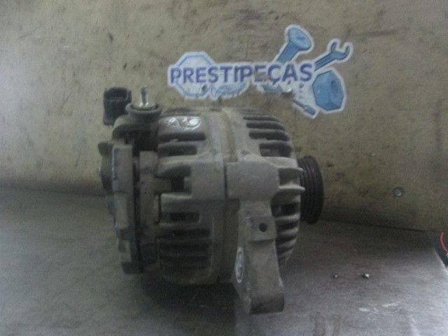 Alternador 0124315024 TOYOTA COROLLA 2004 1.4 VVTI TOYOTA AVENSIS 2001 1.6 VVT I 110CV 4P CINZA BOSCH 14V