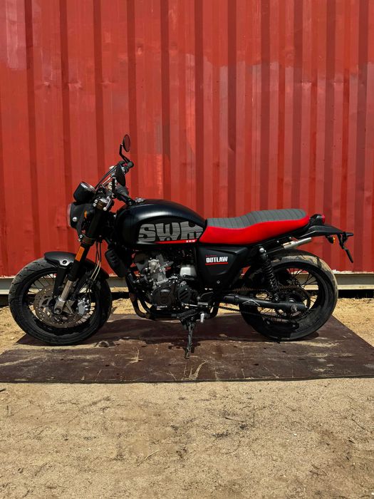 SWM 125 ccm Scrambler Café Racer wtrysk katB