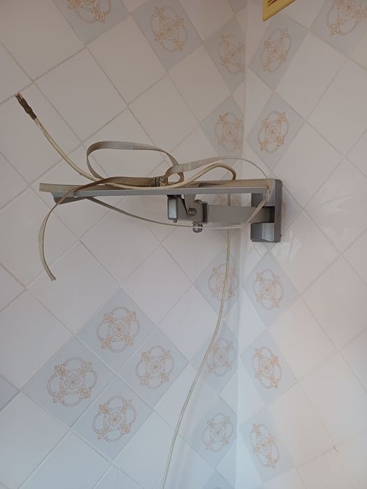 Крепление под телевизор