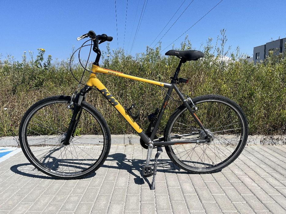 Rower KTM AVENTO 8 rama 56 koła 28"