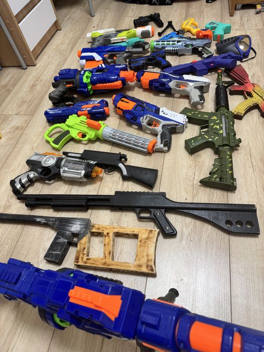 Автомати пвстолета Nerf