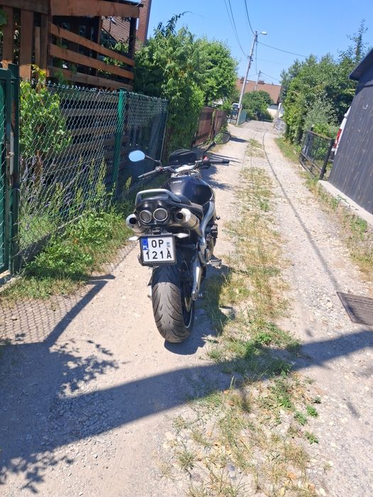 Motocykl Suzuki GSR600