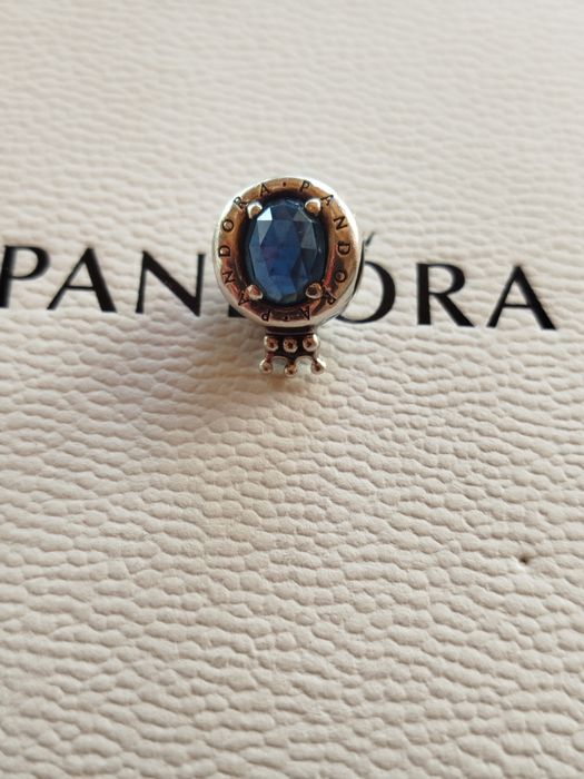 Charms pandora okazały srebro 925