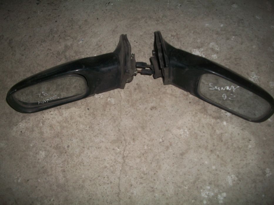 Зеркало Nissan Micra Sunny Bluebird Vanette Primera