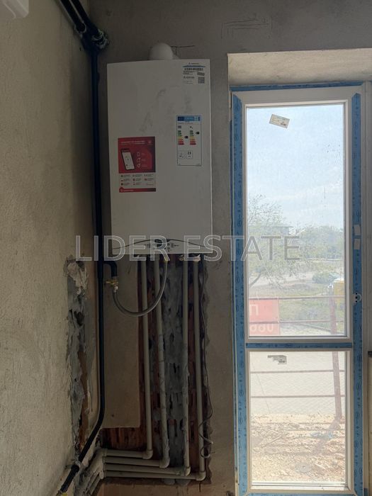 Продам 1-кімн. квартиру 74м² на 2/5 у ЖК Озерний край, Ужгород! - View 5